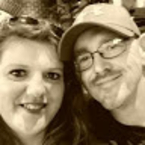 Meet your Posher, Jessica - Picture 1 of 1